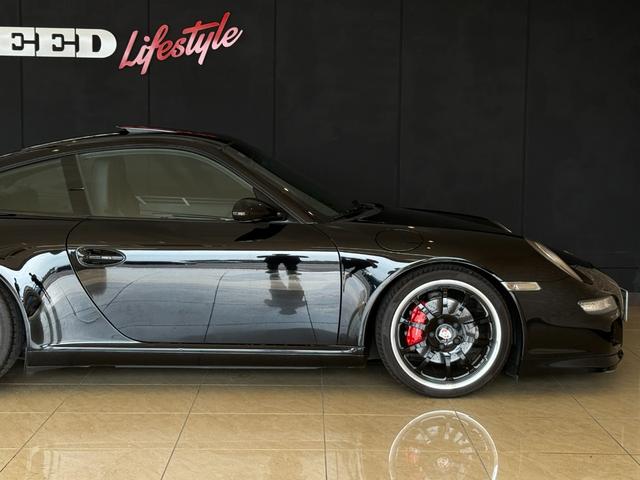 ９１１ ９１１カレラ　ＧＴ３ＲＳスタイル　ビルシュタイン　Ｅｉｂａｃｈダウンサス　ＥＮＫＥＩｓｐ－３　１９ＡＷ　サンルーフ　ＢＯＳＥサウンド　リアパークセンサー　社外ＬＥＤテールライト　左右２本出しマフラー　シートヒーター　シートメモリー　ドラレコ　レーダー（54枚目）