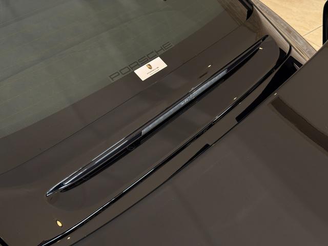 ９１１ ９１１カレラ　ＧＴ３ＲＳスタイル　ビルシュタイン　Ｅｉｂａｃｈダウンサス　ＥＮＫＥＩｓｐ－３　１９ＡＷ　サンルーフ　ＢＯＳＥサウンド　リアパークセンサー　社外ＬＥＤテールライト　左右２本出しマフラー　シートヒーター　シートメモリー　ドラレコ　レーダー（62枚目）