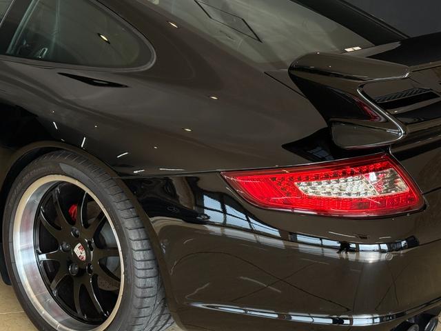 ９１１ ９１１カレラ　ＧＴ３ＲＳスタイル　ビルシュタイン　Ｅｉｂａｃｈダウンサス　ＥＮＫＥＩｓｐ－３　１９ＡＷ　サンルーフ　ＢＯＳＥサウンド　リアパークセンサー　社外ＬＥＤテールライト　左右２本出しマフラー　シートヒーター　シートメモリー　ドラレコ　レーダー（63枚目）