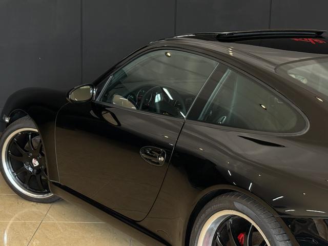 ９１１ ９１１カレラ　ＧＴ３ＲＳスタイル　ビルシュタイン　Ｅｉｂａｃｈダウンサス　ＥＮＫＥＩｓｐ－３　１９ＡＷ　サンルーフ　ＢＯＳＥサウンド　リアパークセンサー　社外ＬＥＤテールライト　左右２本出しマフラー　シートヒーター　シートメモリー　ドラレコ　レーダー（64枚目）