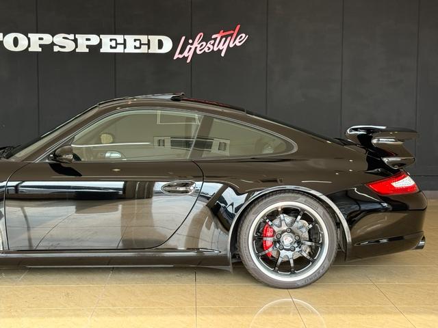 ９１１ ９１１カレラ　ＧＴ３ＲＳスタイル　ビルシュタイン　Ｅｉｂａｃｈダウンサス　ＥＮＫＥＩｓｐ－３　１９ＡＷ　サンルーフ　ＢＯＳＥサウンド　リアパークセンサー　社外ＬＥＤテールライト　左右２本出しマフラー　シートヒーター　シートメモリー　ドラレコ　レーダー（68枚目）