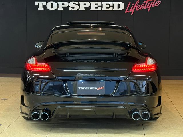 パナメーラ Ｓ　フェアリーデザインコンプリート　ＦＯＲＧＥＤ２２インチ　可変付ワンオフマフラー　ＣＡＲＦＡＸ付　バネサス交換済み　リア可動ウィング　カロッツェリアナビ　Ｂカメラ　リコール対策済み　ＥＴＣ　サンルーフ　レザーシート　イエローキャリパー　カーボンパネル（11枚目）