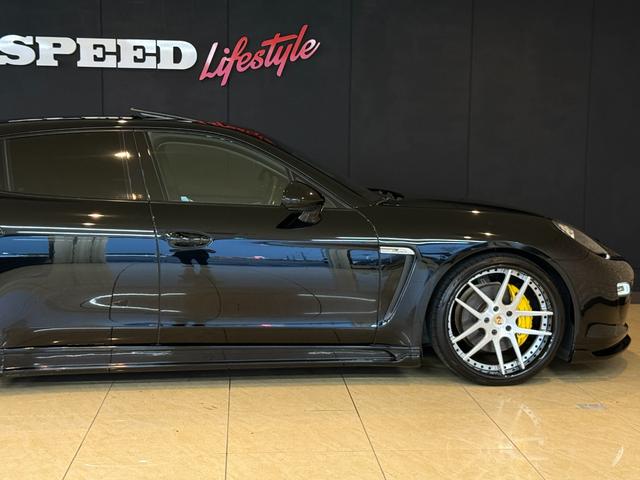 パナメーラ Ｓ　フェアリーデザインコンプリート　ＦＯＲＧＥＤ２２インチ　可変付ワンオフマフラー　ＣＡＲＦＡＸ付　バネサス交換済み　リア可動ウィング　カロッツェリアナビ　Ｂカメラ　リコール対策済み　ＥＴＣ　サンルーフ　レザーシート　イエローキャリパー　カーボンパネル（55枚目）