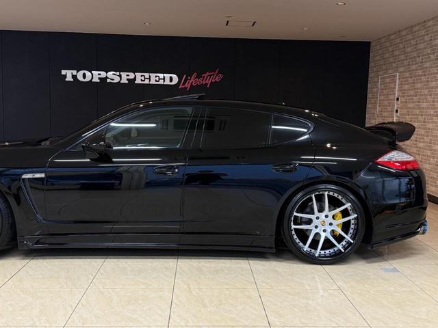 パナメーラ Ｓ　フェアリーデザインコンプリート　ＦＯＲＧＥＤ２２インチ　可変付ワンオフマフラー　ＣＡＲＦＡＸ付　バネサス交換済み　リア可動ウィング　カロッツェリアナビ　Ｂカメラ　リコール対策済み　ＥＴＣ　サンルーフ　レザーシート　イエローキャリパー　カーボンパネル（68枚目）