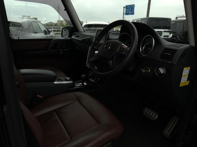 Ｇクラス Ｇ３５０　ブルーテック　ラグジュアリーＰＫＧ　ワンオーナー車両　Ｈａｒｍａｎ　ｋａｒｄｏｎサウンドシステム　サンルーフ　ＥＴＣ　シートヒーター　バックカメラ　パワーシート！　５人乗り　　正規ディーラー車両！（12枚目）