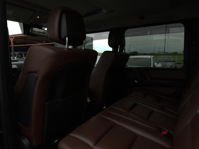 Ｇクラス Ｇ３５０　ブルーテック　ラグジュアリーＰＫＧ　ワンオーナー車両　Ｈａｒｍａｎ　ｋａｒｄｏｎサウンドシステム　サンルーフ　ＥＴＣ　シートヒーター　バックカメラ　パワーシート！　５人乗り　　正規ディーラー車両！（17枚目）