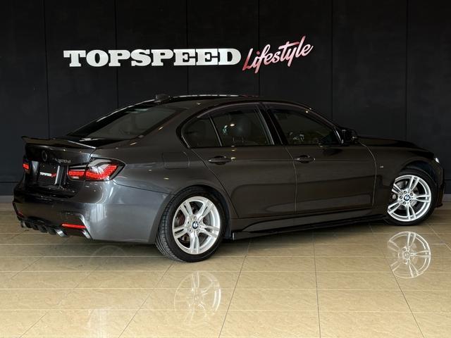 ３シリーズ ３２０ｄ　Ｍスポーツ　ユーザー買取車　黒皮シート　サンルーフ　シートヒーター　純正１８インチホイール　社外テールランプ　カーボン風スポイラー＆ディフューザー　ドライブレコーダー　ＥＴＣ（8枚目）