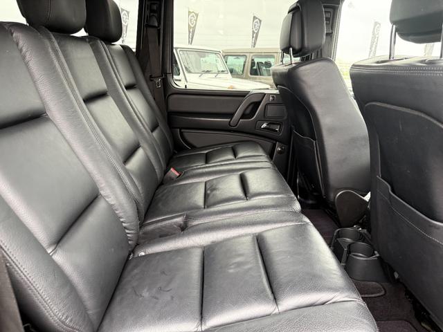 Ｇクラス Ｇ３５０　ブルーテック　Ｇ６３仕様　ツインアクティブサウンドエキゾースト　ラグジュアリーパッケージ　サンルーフ　黒革シート　ｈａｒｍａｎ　ｋａｒｄｏｎ　ＬＥＤフロントリップ　ＧＲＡＢＢＥＲ　ＧＥＮＥＲＡＬタイヤ（24枚目）