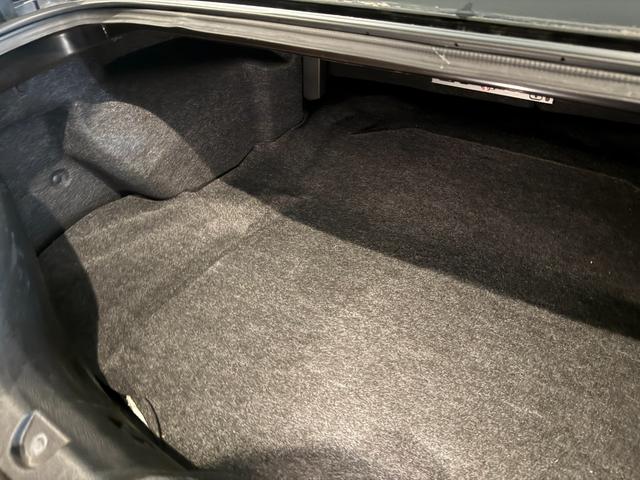 FORD MUSTANG V8 GT PERFORMANCE PACKAGE