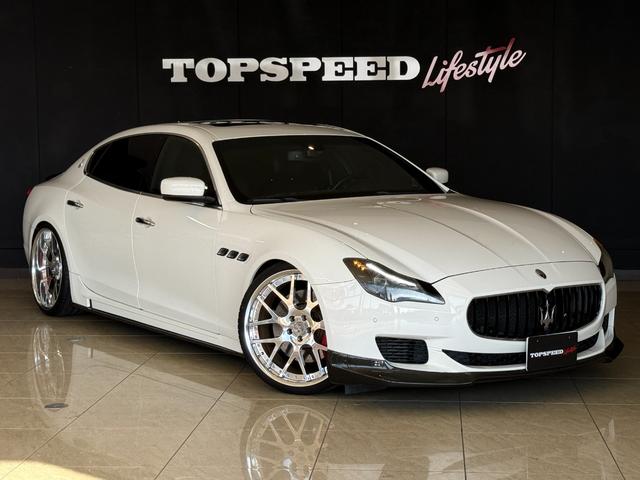 クアトロポルテ GT S LEAP DESIGNカーボンエアロ HyperForged22インチAW PowerCraftセンターパイプ ダウンサス サンルーフ ブラックレザーシート V8ツインターボ(2枚目)