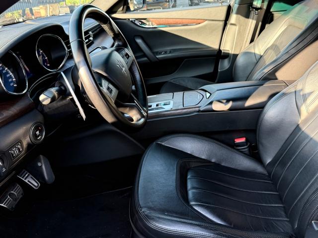 クアトロポルテ GT S LEAP DESIGNカーボンエアロ HyperForged22インチAW PowerCraftセンターパイプ ダウンサス サンルーフ ブラックレザーシート V8ツインターボ(29枚目)