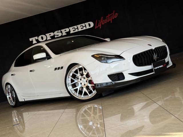 クアトロポルテ GT S LEAP DESIGNカーボンエアロ HyperForged22インチAW PowerCraftセンターパイプ ダウンサス サンルーフ ブラックレザーシート V8ツインターボ(43枚目)