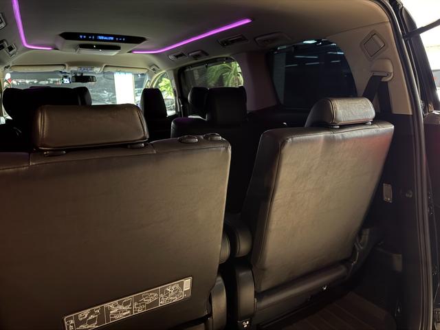 ヴェルファイア ３．５ＺＡ　Ｇエディション　ＬＭ　Ｓｔｙｌｅ　Ｃｕｓｔｏｍ　レーダー探知機　パワーシート　シートヒーター　後席フリップダウンモニター　７名乗り　ＥＴＣ　アンビエントライト　バーニングブラッククリスタルシャインガラスフレーク（30枚目）