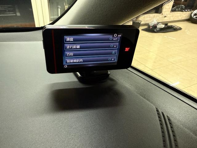 ヴェルファイア ３．５ＺＡ　Ｇエディション　ＬＭ　Ｓｔｙｌｅ　Ｃｕｓｔｏｍ　レーダー探知機　パワーシート　シートヒーター　後席フリップダウンモニター　７名乗り　ＥＴＣ　アンビエントライト　バーニングブラッククリスタルシャインガラスフレーク（33枚目）