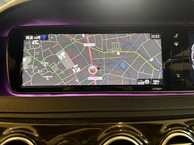 Ｓクラス Ｓ４００ハイブリッド　Ｓ６３後期Ｓｔｙｌｅ　ＡＭＧ　Ｓｐｏｒｔ　ＰＫＧ　３６０度カメラ　ＷＯＲＫグノーシス２１インチ　サンルーフ　パワーシート　ロワリングキット　黒革シート　後期ヘッド　後期テール　パヒュームアトマイザー（18枚目）