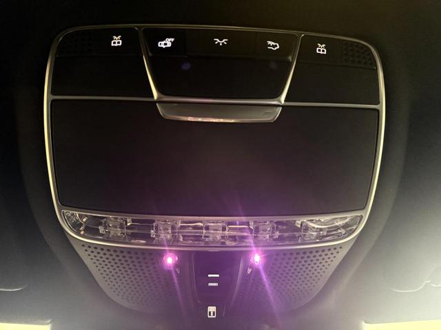 Ｓクラス Ｓ４００ハイブリッド　Ｓ６３後期Ｓｔｙｌｅ　ＡＭＧ　Ｓｐｏｒｔ　ＰＫＧ　３６０度カメラ　ＷＯＲＫグノーシス２１インチ　サンルーフ　パワーシート　ロワリングキット　黒革シート　後期ヘッド　後期テール　パヒュームアトマイザー（30枚目）