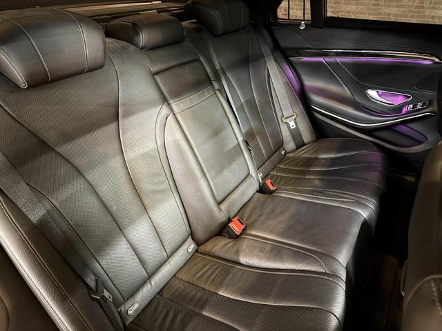 Ｓクラス Ｓ４００ハイブリッド　Ｓ６３後期Ｓｔｙｌｅ　ＡＭＧ　Ｓｐｏｒｔ　ＰＫＧ　３６０度カメラ　ＷＯＲＫグノーシス２１インチ　サンルーフ　パワーシート　ロワリングキット　黒革シート　後期ヘッド　後期テール　パヒュームアトマイザー（36枚目）