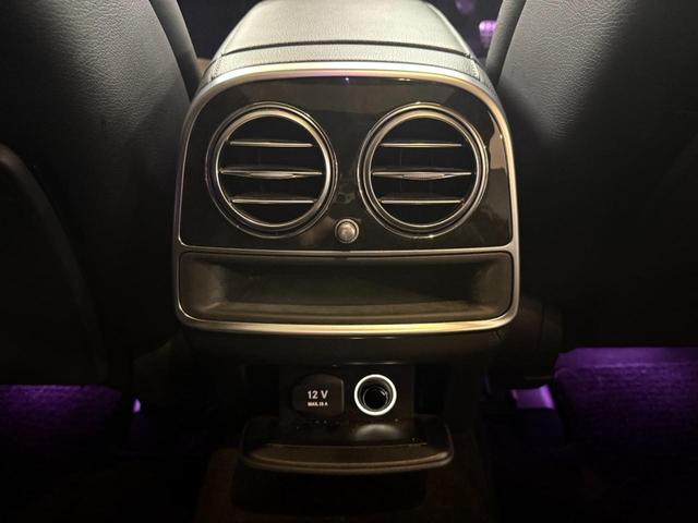 Ｓクラス Ｓ４００ハイブリッド　Ｓ６３後期Ｓｔｙｌｅ　ＡＭＧ　Ｓｐｏｒｔ　ＰＫＧ　３６０度カメラ　ＷＯＲＫグノーシス２１インチ　サンルーフ　パワーシート　ロワリングキット　黒革シート　後期ヘッド　後期テール　パヒュームアトマイザー（39枚目）