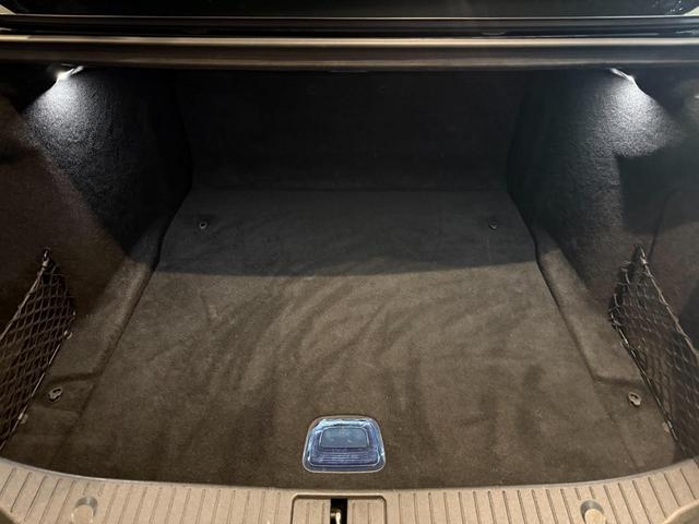 Ｓクラス Ｓ４００ハイブリッド　Ｓ６３後期Ｓｔｙｌｅ　ＡＭＧ　Ｓｐｏｒｔ　ＰＫＧ　３６０度カメラ　ＷＯＲＫグノーシス２１インチ　サンルーフ　パワーシート　ロワリングキット　黒革シート　後期ヘッド　後期テール　パヒュームアトマイザー（40枚目）