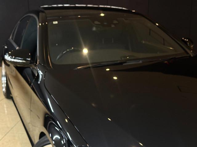 Ｓクラス Ｓ４００ハイブリッド　Ｓ６３後期Ｓｔｙｌｅ　ＡＭＧ　Ｓｐｏｒｔ　ＰＫＧ　３６０度カメラ　ＷＯＲＫグノーシス２１インチ　サンルーフ　パワーシート　ロワリングキット　黒革シート　後期ヘッド　後期テール　パヒュームアトマイザー（53枚目）