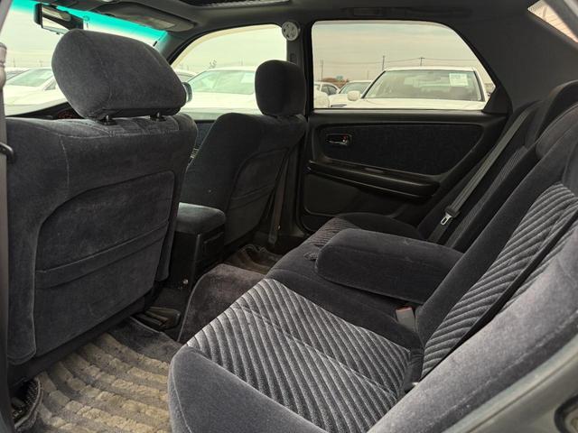 クレスタ ルラーンＳ　買取車両　１ＪＺターボエンジン載替　５速ＭＴ載替　ＷＯＲＫランベリックＬＤ１　前置きインタークーラー　車高調　ＨＫＳエアクリ　サンルーフ　砲弾マフラー　ＴＲＤメーター交換　後期最終モデル　改造変更済み（29枚目）