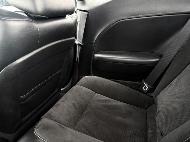 ダッジ・チャレンジャー Ｒ／Ｔ　プラス　シェイカー　ｂｒｅｍｂｏキャリパー　ＢＣ　ＲＡＣＩＮＧ車高調　ＳＲＴ２０インチＡＷ　Ａｌｐｉｎｅサウンドシステム　ＡｐｐｌｅＣａｒＰｌｅｙ　ＤｏｄｇｅＰｅｒｆｏｍａｎｃＣｏｎｔｏｔｏｌ　ホワイトメーター（28枚目）