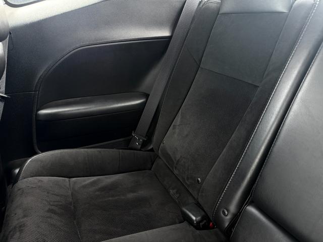 ダッジ・チャレンジャー Ｒ／Ｔ　プラス　シェイカー　ｂｒｅｍｂｏキャリパー　ＢＣ　ＲＡＣＩＮＧ車高調　ＳＲＴ２０インチＡＷ　Ａｌｐｉｎｅサウンドシステム　ＡｐｐｌｅＣａｒＰｌｅｙ　ＤｏｄｇｅＰｅｒｆｏｍａｎｃＣｏｎｔｏｔｏｌ　ホワイトメーター（30枚目）