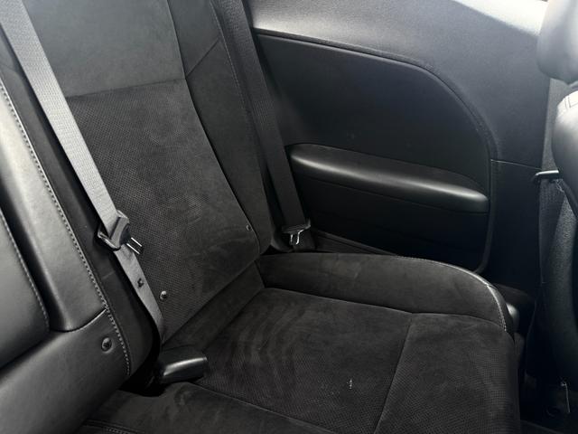 ダッジ・チャレンジャー Ｒ／Ｔ　プラス　シェイカー　ｂｒｅｍｂｏキャリパー　ＢＣ　ＲＡＣＩＮＧ車高調　ＳＲＴ２０インチＡＷ　Ａｌｐｉｎｅサウンドシステム　ＡｐｐｌｅＣａｒＰｌｅｙ　ＤｏｄｇｅＰｅｒｆｏｍａｎｃＣｏｎｔｏｔｏｌ　ホワイトメーター（33枚目）