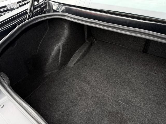 ダッジ・チャレンジャー Ｒ／Ｔ　プラス　シェイカー　ｂｒｅｍｂｏキャリパー　ＢＣ　ＲＡＣＩＮＧ車高調　ＳＲＴ２０インチＡＷ　Ａｌｐｉｎｅサウンドシステム　ＡｐｐｌｅＣａｒＰｌｅｙ　ＤｏｄｇｅＰｅｒｆｏｍａｎｃＣｏｎｔｏｔｏｌ　ホワイトメーター（38枚目）