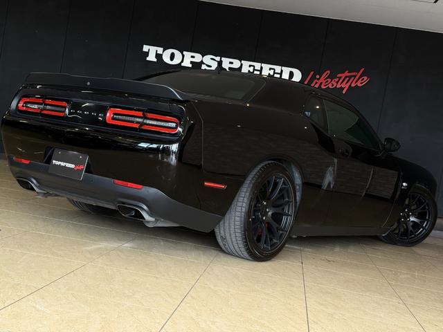 ダッジ・チャレンジャー Ｒ／Ｔ　プラス　シェイカー　ｂｒｅｍｂｏキャリパー　ＢＣ　ＲＡＣＩＮＧ車高調　ＳＲＴ２０インチＡＷ　Ａｌｐｉｎｅサウンドシステム　ＡｐｐｌｅＣａｒＰｌｅｙ　ＤｏｄｇｅＰｅｒｆｏｍａｎｃＣｏｎｔｏｔｏｌ　ホワイトメーター（56枚目）