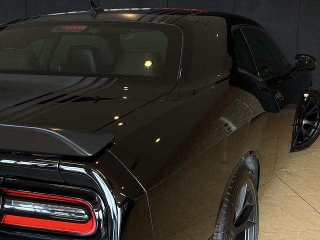 ダッジ・チャレンジャー Ｒ／Ｔ　プラス　シェイカー　ｂｒｅｍｂｏキャリパー　ＢＣ　ＲＡＣＩＮＧ車高調　ＳＲＴ２０インチＡＷ　Ａｌｐｉｎｅサウンドシステム　ＡｐｐｌｅＣａｒＰｌｅｙ　ＤｏｄｇｅＰｅｒｆｏｍａｎｃＣｏｎｔｏｔｏｌ　ホワイトメーター（60枚目）