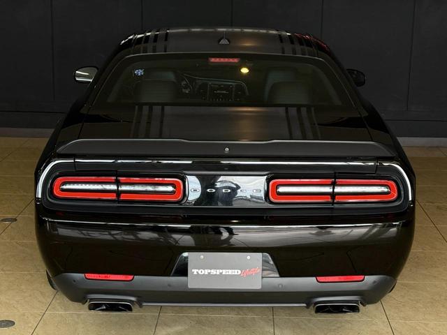 ダッジ・チャレンジャー Ｒ／Ｔ　プラス　シェイカー　ｂｒｅｍｂｏキャリパー　ＢＣ　ＲＡＣＩＮＧ車高調　ＳＲＴ２０インチＡＷ　Ａｌｐｉｎｅサウンドシステム　ＡｐｐｌｅＣａｒＰｌｅｙ　ＤｏｄｇｅＰｅｒｆｏｍａｎｃＣｏｎｔｏｔｏｌ　ホワイトメーター（61枚目）