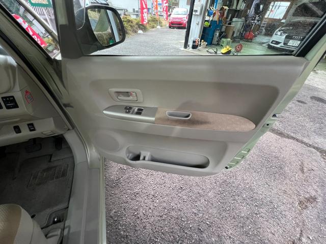 ポルテ １３０ｉ　Ｃパッケージ　ナビ／ＥＴＣ／片側電動スライドドア／車検整備付（43枚目）