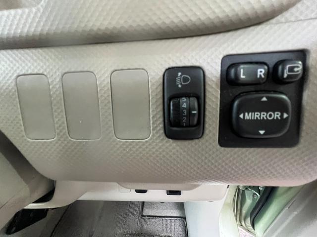 ポルテ １３０ｉ　Ｃパッケージ　ナビ／ＥＴＣ／片側電動スライドドア／車検整備付（49枚目）