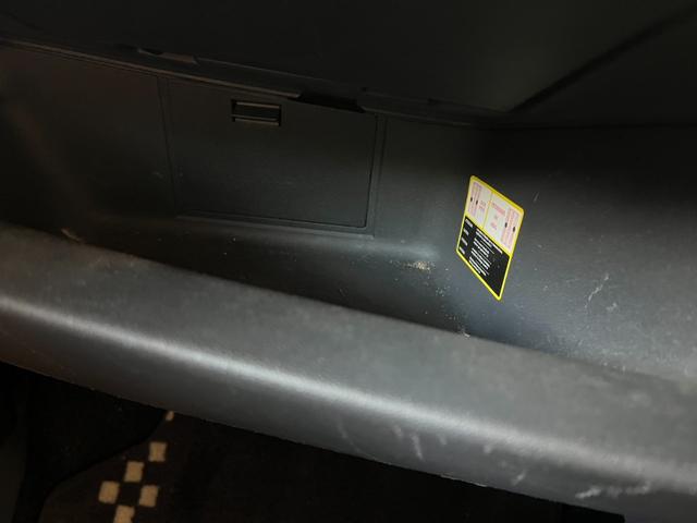 500 ハッピー! 1.2 8V 電動サンルーフ/茶革レザーシート/限定車/ETC(39枚目)