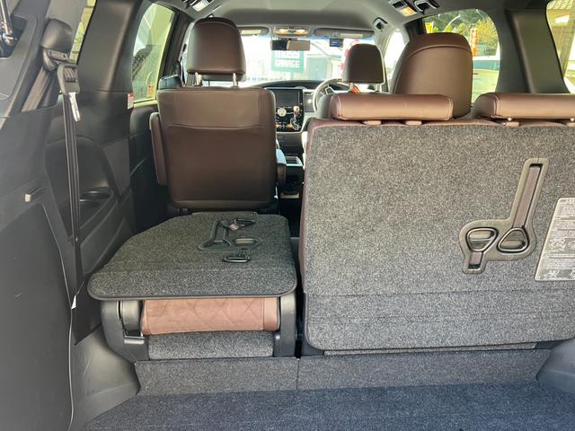 TOYOTA ESTIMA AERAS PREMIUM-G