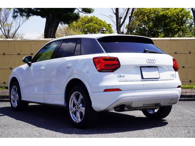 Ｑ２ １．０ＴＦＳＩスポーツ　ユーザー買取車両／純正ナビ／ＴＶ／Ｂカメラ／Ｂｌｕｅｔｏｏｔｈ／ドライブレコーダー／アクティブクルーズコントロール／バーチャルコックピット／ＬＥＤヘッドライト／（8枚目）