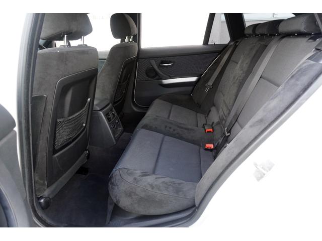 ３シリーズ ３２０ｉツーリング　Ｍスポーツパッケージ　ユーザー買取車両／社外ナビ／ＴＶ／Ｂカメラ／Ｂｌｕｅｔｏｏｔｈ／ドライブレコーダー前後／純正１７ＡＷ／ＨＩＤヘッドライト／Ｍスポーツ専用エクステリア／（22枚目）