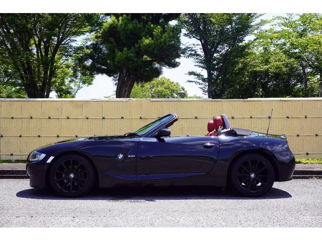 Ｚ４ ロードスター２．５ｉ　レッドレザー／社外ナビ／ＴＶ／Ｂカメラ／Ｂｌｕｅｔｏｏｔｈ／ディスチャージヘッドライト／シートヒーター／電動オープン／正規Ｄ車／（6枚目）