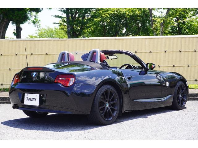 Ｚ４ ロードスター２．５ｉ　レッドレザー／社外ナビ／ＴＶ／Ｂカメラ／Ｂｌｕｅｔｏｏｔｈ／ディスチャージヘッドライト／シートヒーター／電動オープン／正規Ｄ車／（53枚目）