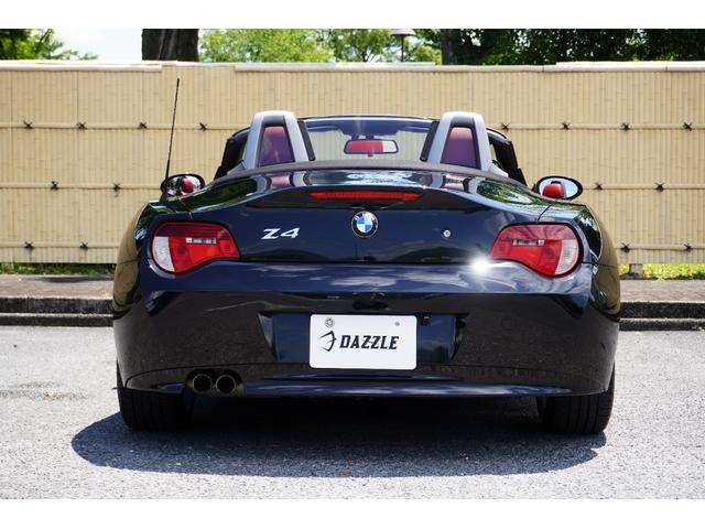 Ｚ４ ロードスター２．５ｉ　レッドレザー／社外ナビ／ＴＶ／Ｂカメラ／Ｂｌｕｅｔｏｏｔｈ／ディスチャージヘッドライト／シートヒーター／電動オープン／正規Ｄ車／（56枚目）