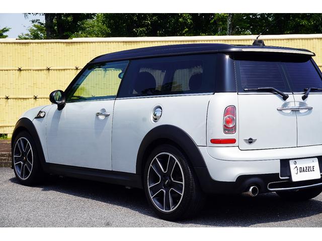 ＭＩＮＩ クーパーＳ　クラブマン　車検整備付き／燃料ポンプ交換済み／１７ＡＷ／ＨＩＤヘッドライト／インタークーラーターボ／キーレスエントリー／プシュスタート／オートエアコン／電動格納ミラー／パドルシフト／（64枚目）