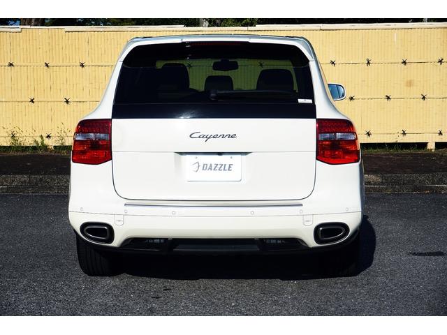 カイエン ベースグレード　車検整備付き／ナビ／ＴＶ／Ｂカメラ／ＥＴＣ／ブラウンレザー／ＨＩＤヘッドライト／オートエアコン／電動格納ミラー／キーレスエントリー／（7枚目）