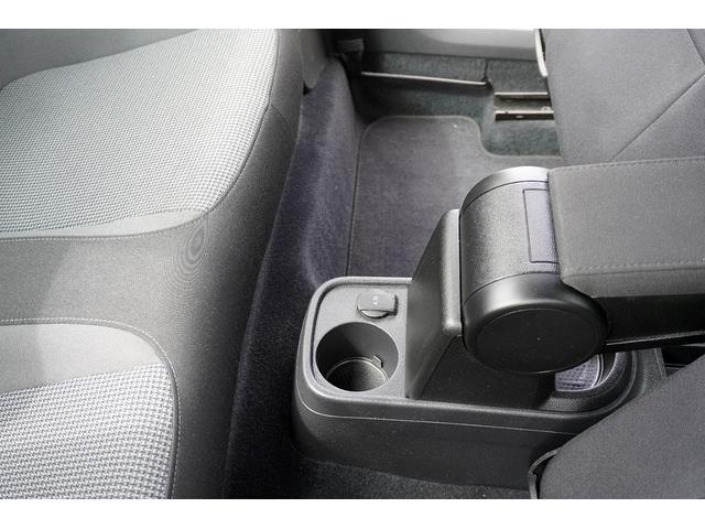 ザ・ビートル デザイン　車検整備付き／純正ナビ／ＴＶ／Ｂｌｕｅｔｏｏｔｈ／Ｂカメラ／クルーズコントロール／キーレスエントリー／純正１６インチアルミ／（23枚目）
