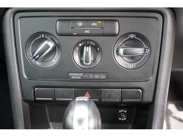 ザ・ビートル デザイン　車検整備付き／純正ナビ／ＴＶ／Ｂｌｕｅｔｏｏｔｈ／Ｂカメラ／クルーズコントロール／キーレスエントリー／純正１６インチアルミ／（30枚目）