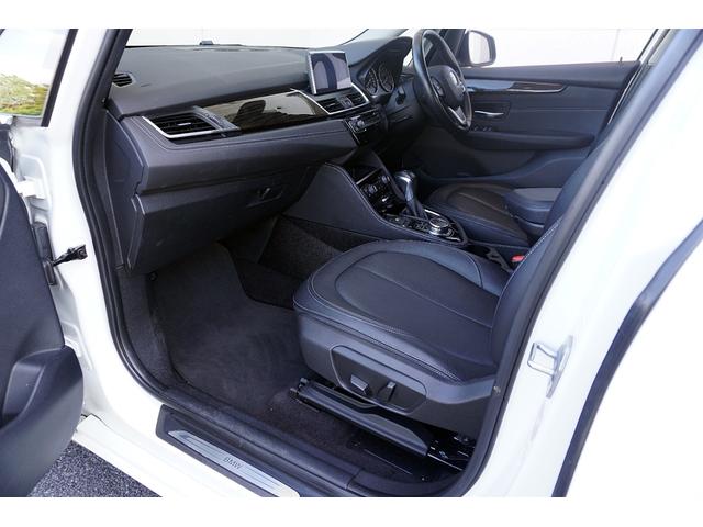 ２シリーズ ２１８ｄグランツアラー　ラグジュアリー　黒革シート／純正ナビ／ＴＶ／Ｂカメラ／Ｂｌｕｅｔｏｏｔｈ／ＥＴＣ／スマートキー／プシュスタート／７人乗り／パワシート／ＬＥＤヘッドライト／パワーバックドア／（20枚目）
