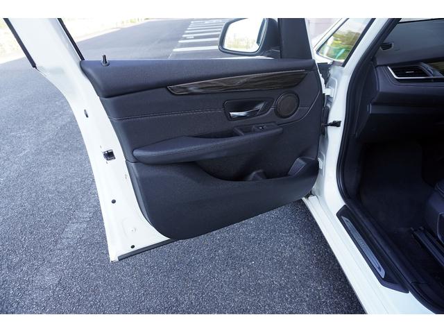 ２シリーズ ２１８ｄグランツアラー　ラグジュアリー　黒革シート／純正ナビ／ＴＶ／Ｂカメラ／Ｂｌｕｅｔｏｏｔｈ／ＥＴＣ／スマートキー／プシュスタート／７人乗り／パワシート／ＬＥＤヘッドライト／パワーバックドア／（21枚目）