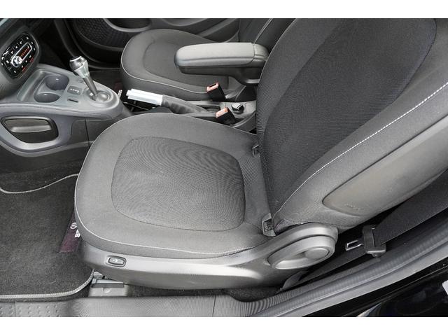 スマートフォーツークーペ ブラックシルバー　エディション　５０台限定車／買取車両／車検整備付き／ブラバスアルミホイール／サンルーフ／シートヒーター／衝突警告システム／パドルシフト／クルーズコントロール／（20枚目）