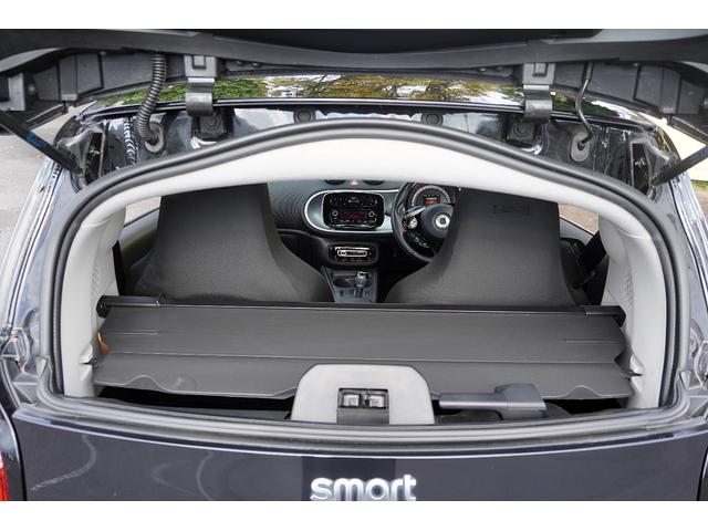 スマートフォーツークーペ ブラックシルバー　エディション　５０台限定車／買取車両／車検整備付き／ブラバスアルミホイール／サンルーフ／シートヒーター／衝突警告システム／パドルシフト／クルーズコントロール／（26枚目）