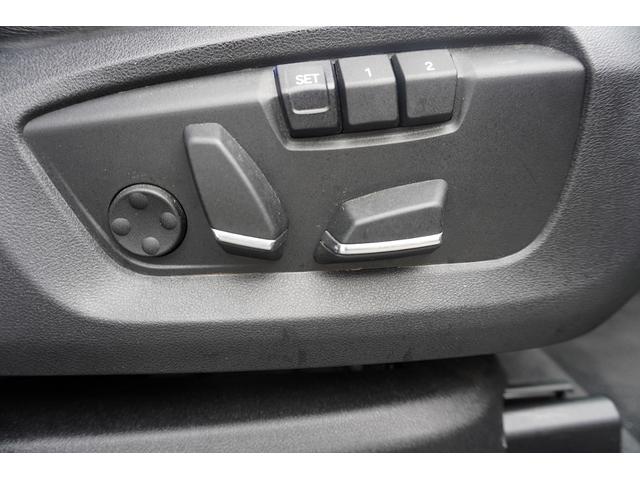 Ｘ５ Ｍ ベースグレード　Ｆ／Ｓ／Ｒ／カーボン／純正２１ＡＷ／黒革シート／純正ナビ／ＴＶ／Ｂカメラ／Ｂｌｕｅｔｏｏｔｈ／ＥＴＣ／スマートキー／プシュスタート／全周囲カメラ／ハーマンカートン／パノマミックスライディングルーフ／（13枚目）